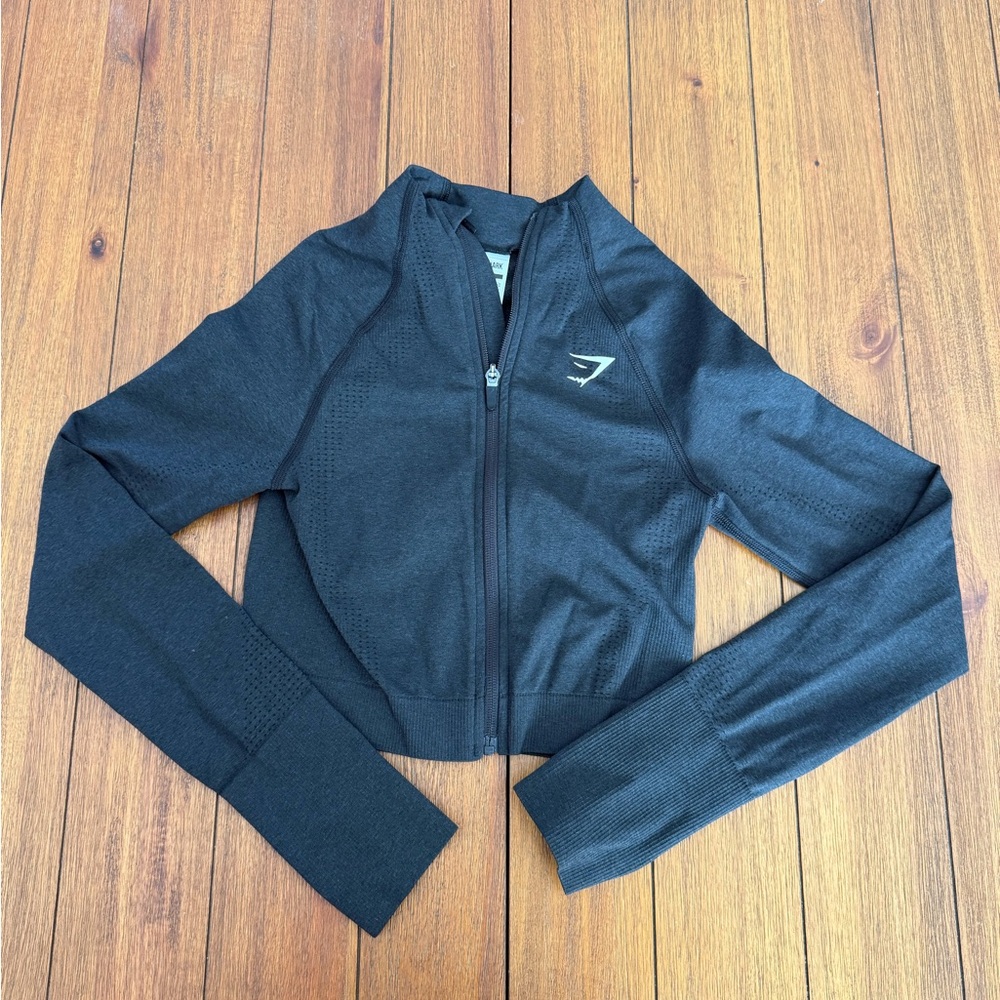 Gymshark Black Women’s Cropped Bomber Jacket